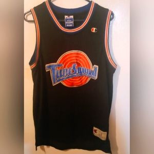TuneSquad "Bugs 1" basketball jersey by Champion Size S